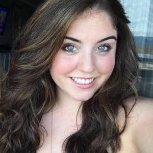 Meet your Posher, Hailey